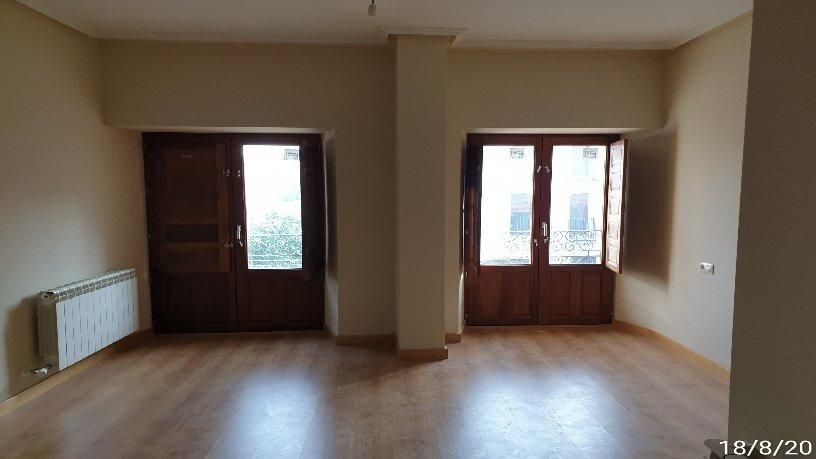 Apartamento en venta en Béjar con Calefacción