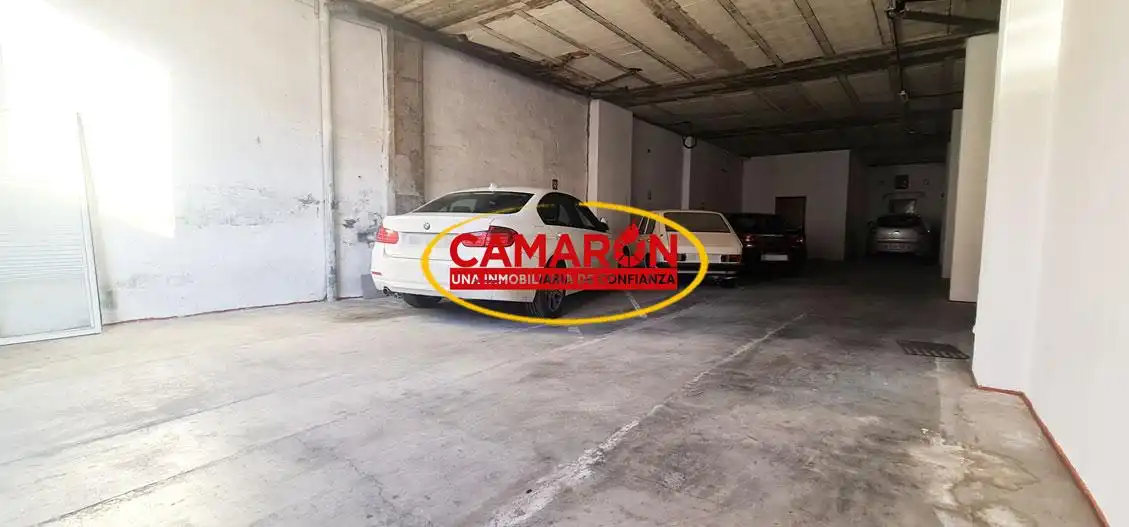 Local comercial en venta en Coria del Río, imagen 4