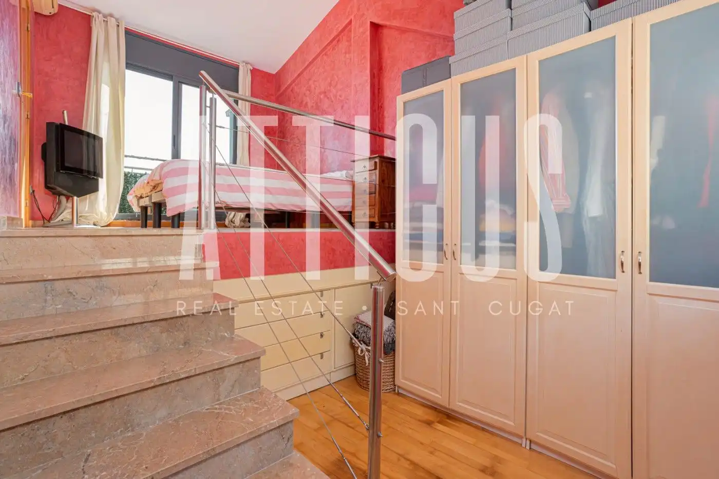 Dormitori de Casa adosada en venda en Barcelona amb Aire condicionat, Calefacció i Parquet