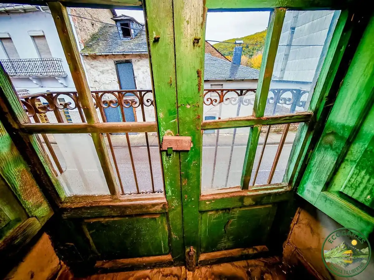 Casa a schiera in vendita a Toreno, imagen 4
