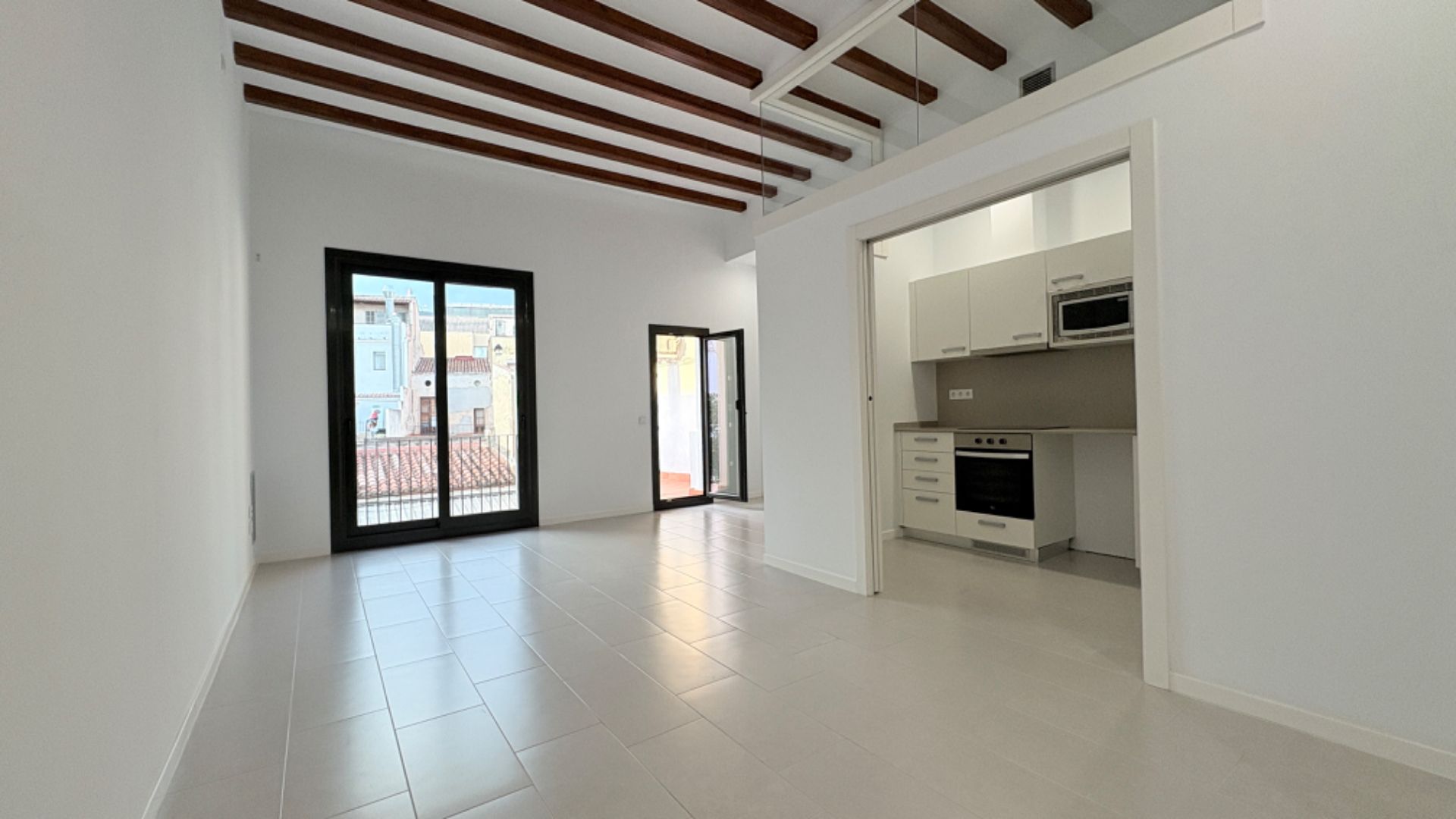 Flat to rent in Carrer de Barcelona, Centre