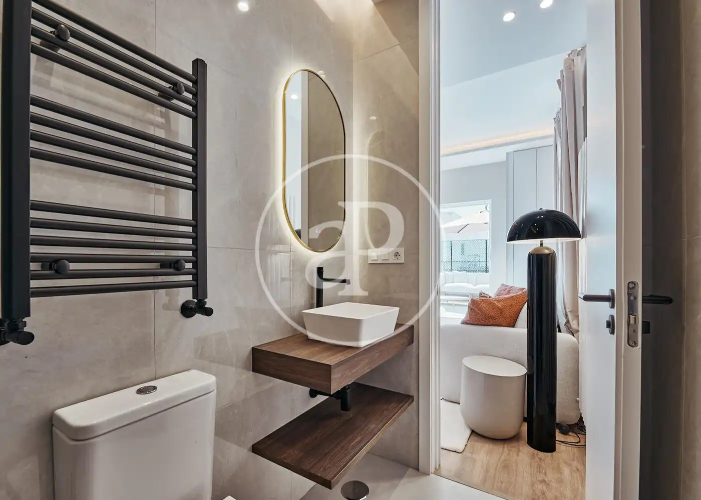 Bathroom of Flat for sale in Madrid  with Air Conditioner, Heating and Terrace