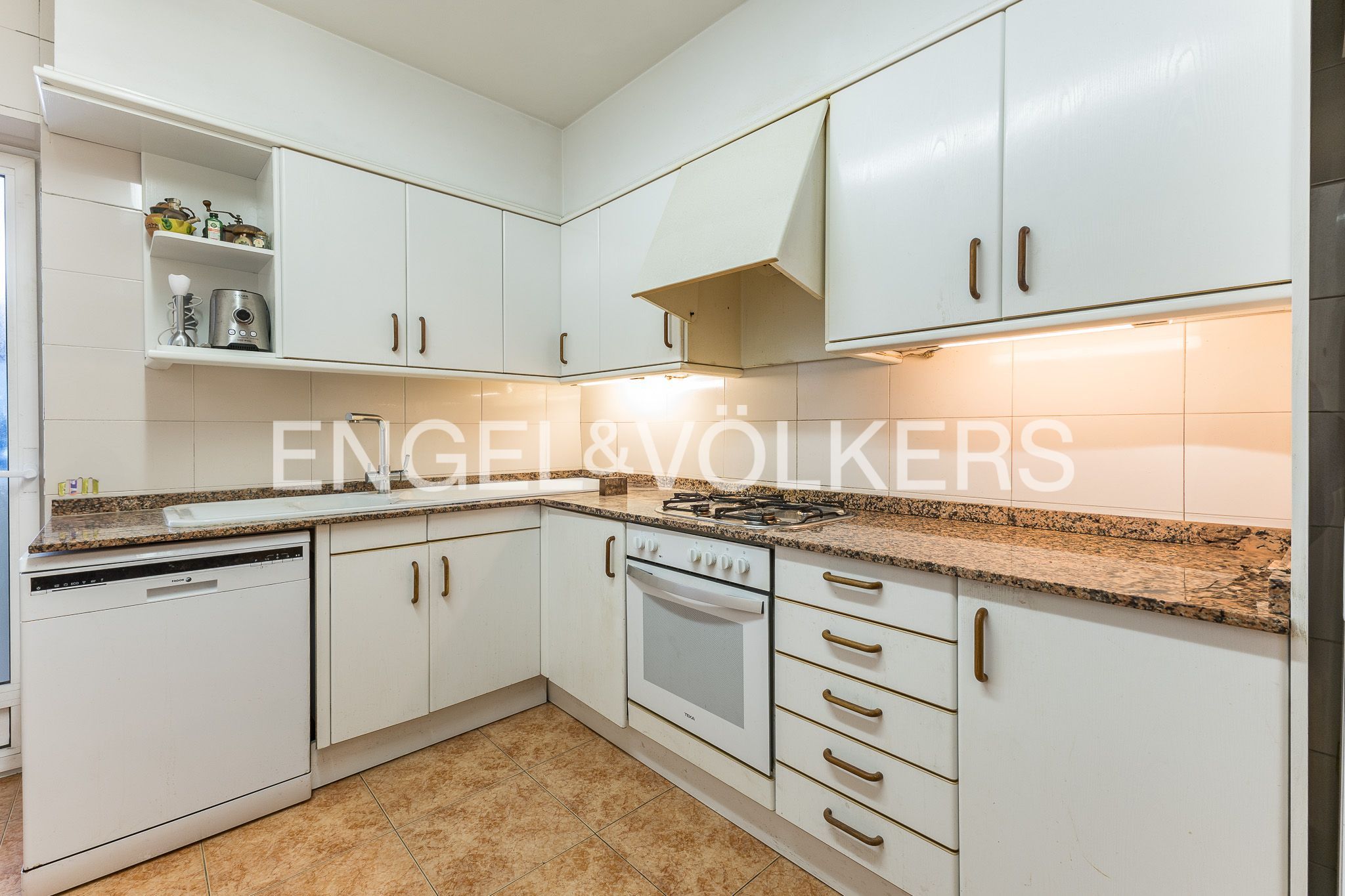 Cocina de Piso en venta en  Barcelona Capital con Aire acondicionado, Calefacción y Trastero