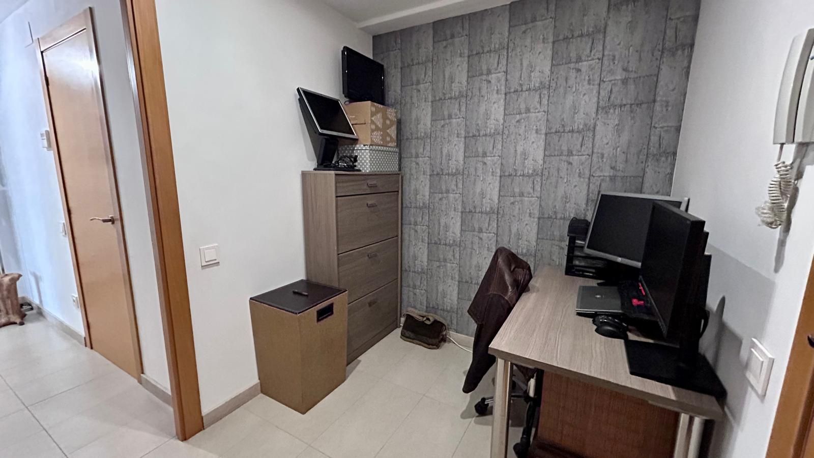 Flat for sale in Cornellà de Llobregat