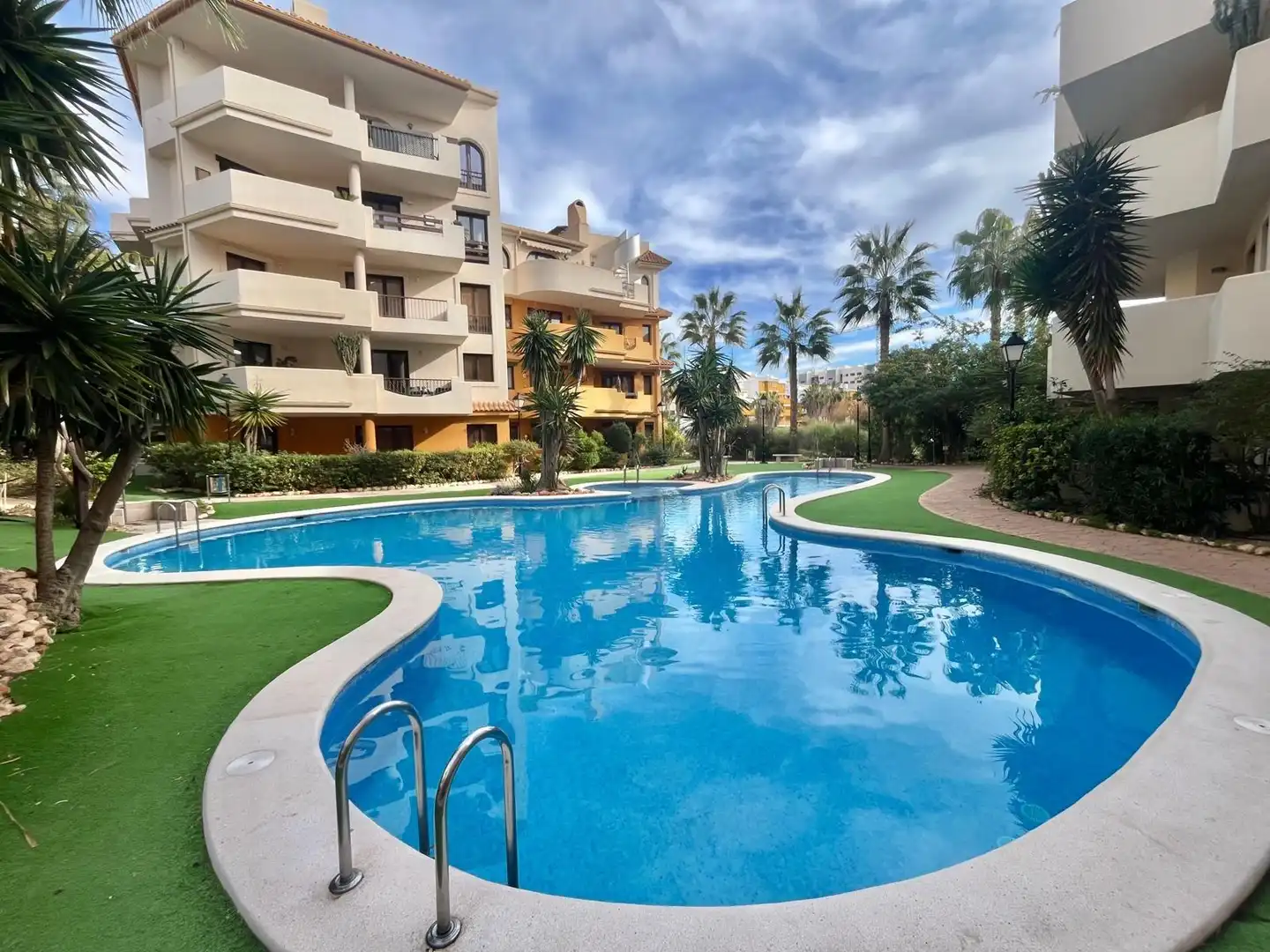 Bungalow con piscina in vendita a Playa del Acequión, Náufragos y Rocío del Mar, imagen 2