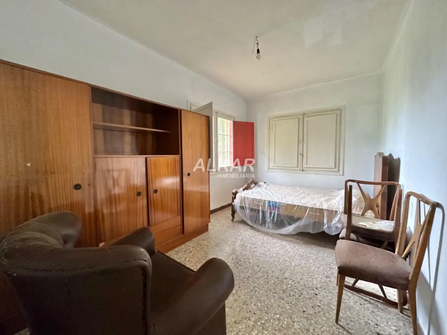Schlafzimmer von Country house zum Verkauf in Fontellas mit Privatgarten, Terrasse und Schwimmbad