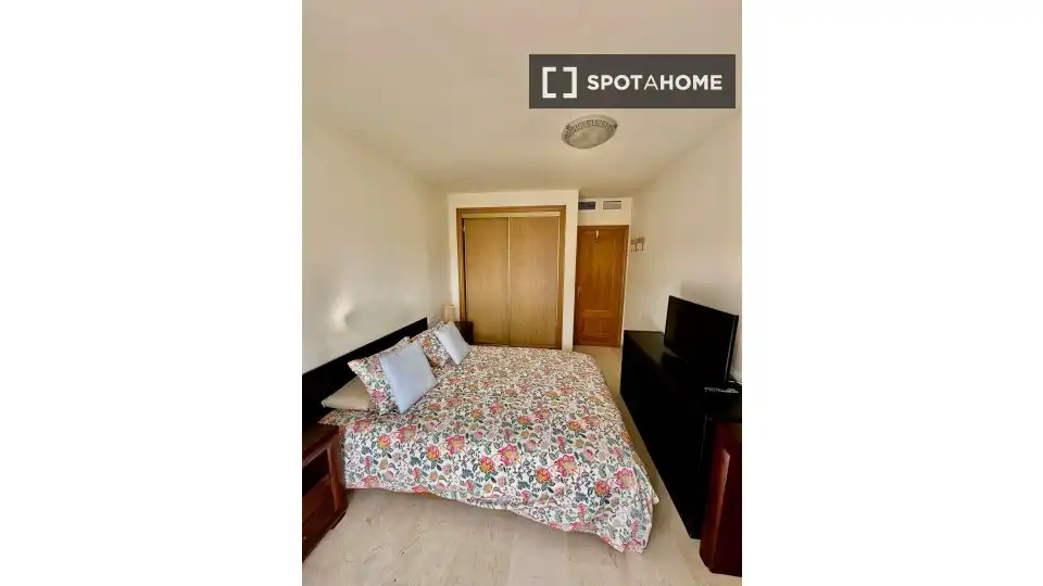 Room in Playamar - Benyamina