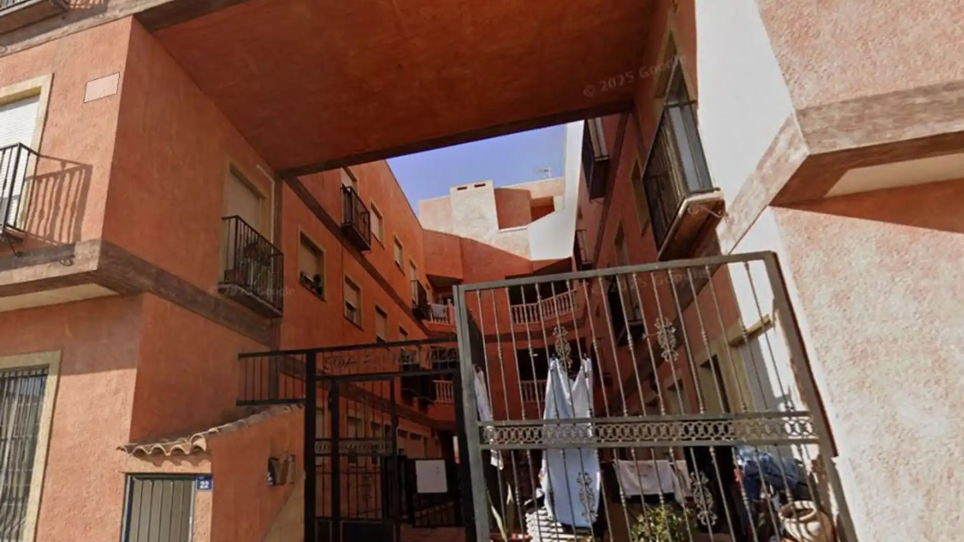 Vista exterior de Piso en venta en Catral con Piscina