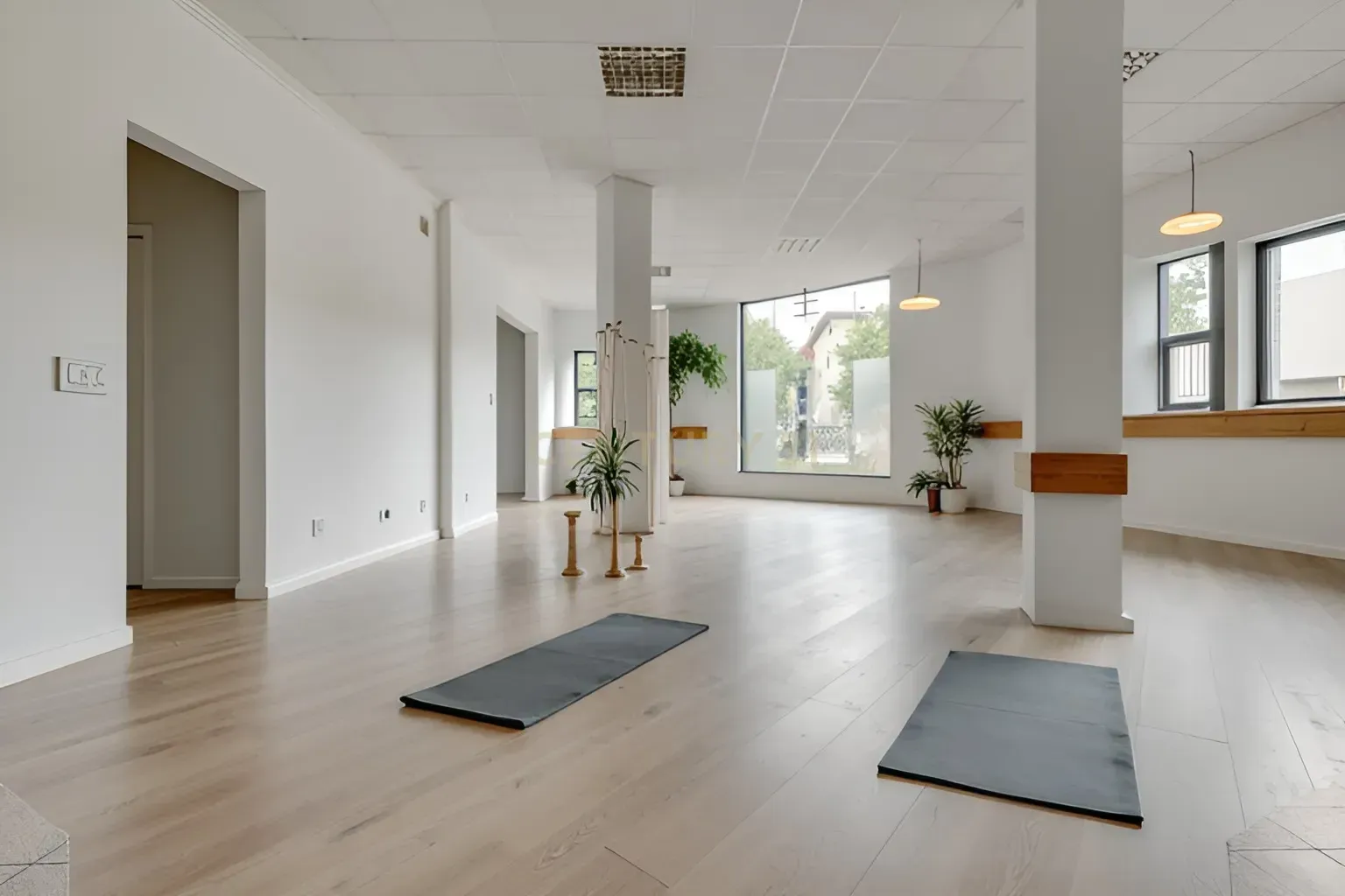 Premises for sale in Arbesko Errota Kalea, 5, Irun, Spain, 5, Palmera - Dumboa - Arbes