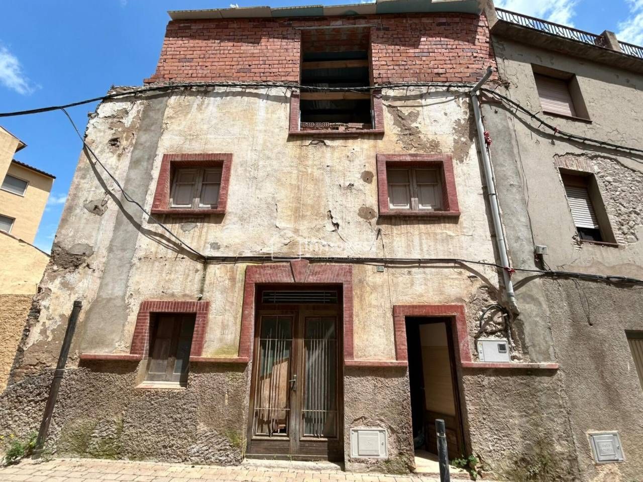Vista exterior de Casa o xalet en venda en La Cellera de Ter amb Terrassa