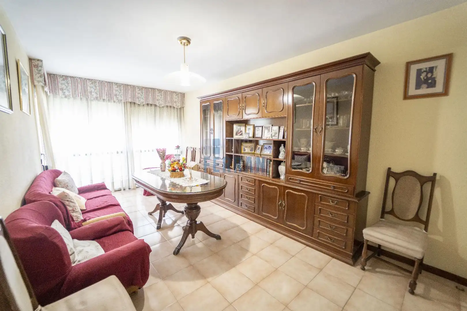 Piso con ascensor en venta en La Gavarra