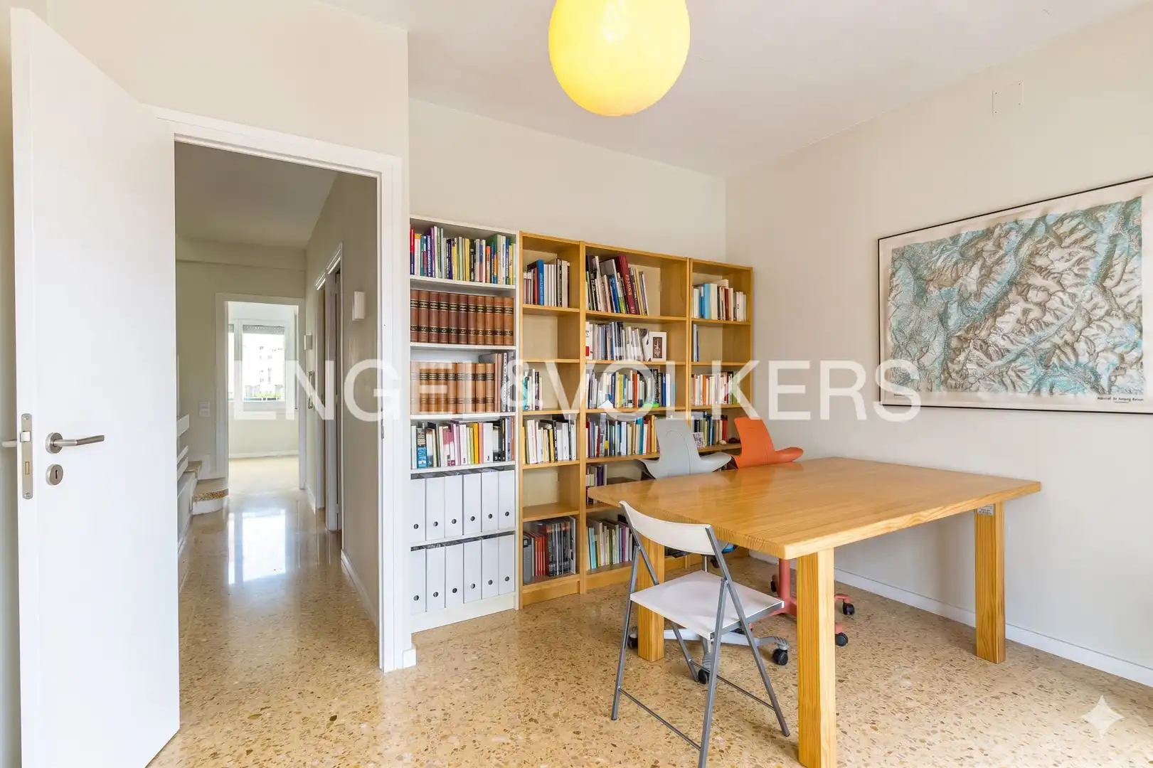Menjador de Casa o xalet en venda en Sant Feliu de Llobregat amb Calefacció, Parquet i Terrassa