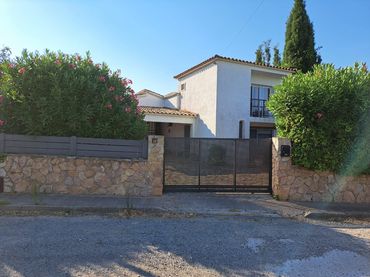 Casa con jardín en venta en Els Masos de Pals