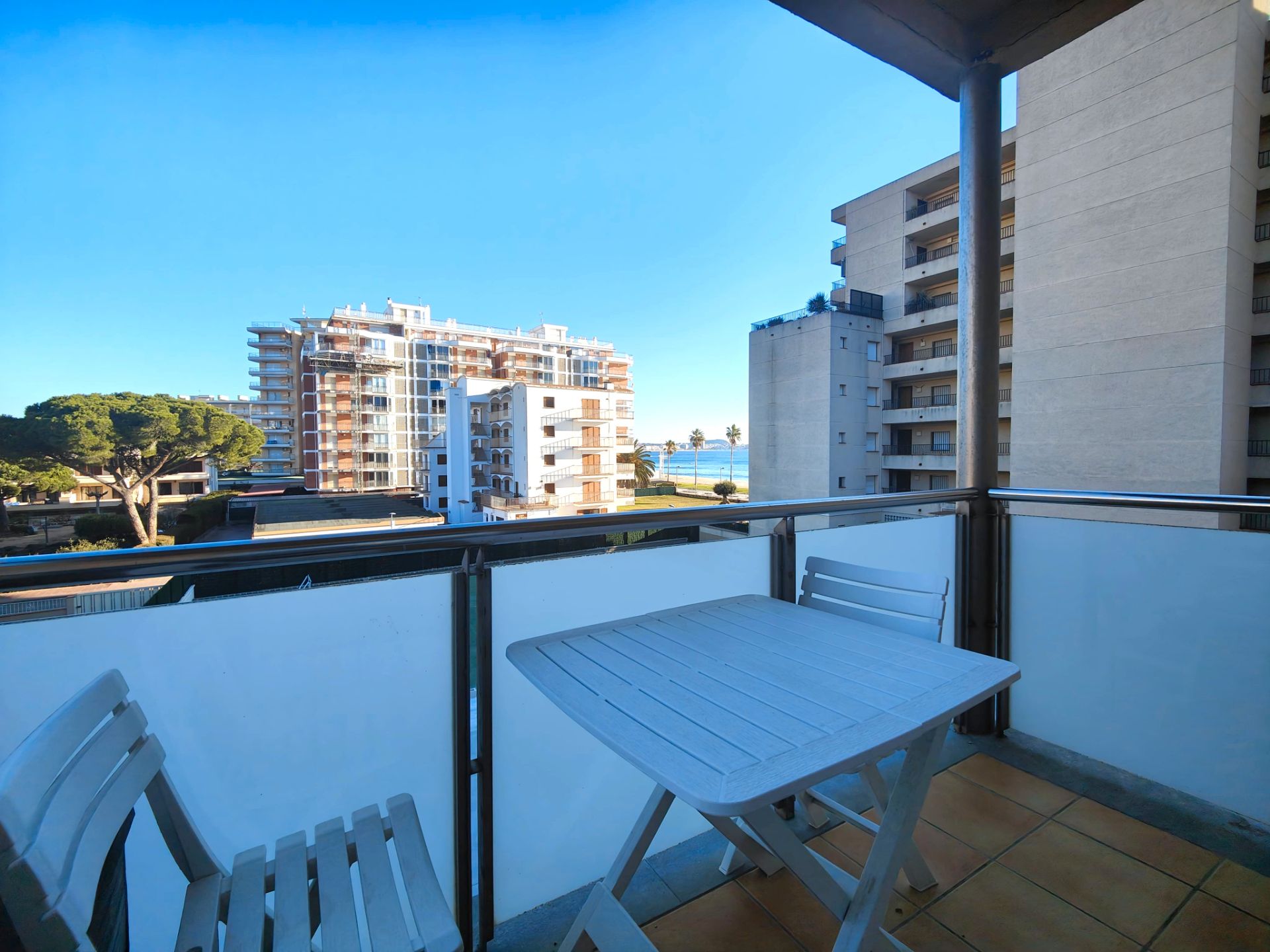 Apartment for sale in Carrer d'Isaac Albéniz, Torre Valentina - Mas Vilar de La Mutxada - Treumal
