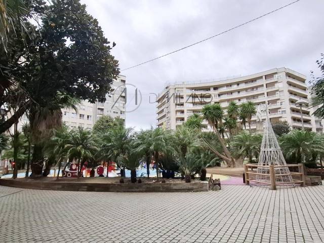 Piso en Venta en Regueiro en Praza Independencia