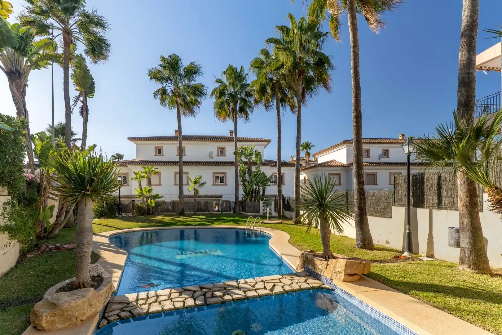 Jardín de Casa adosada en venta en Jávea / Xàbia con Aire acondicionado, Calefacción y Jardín privado