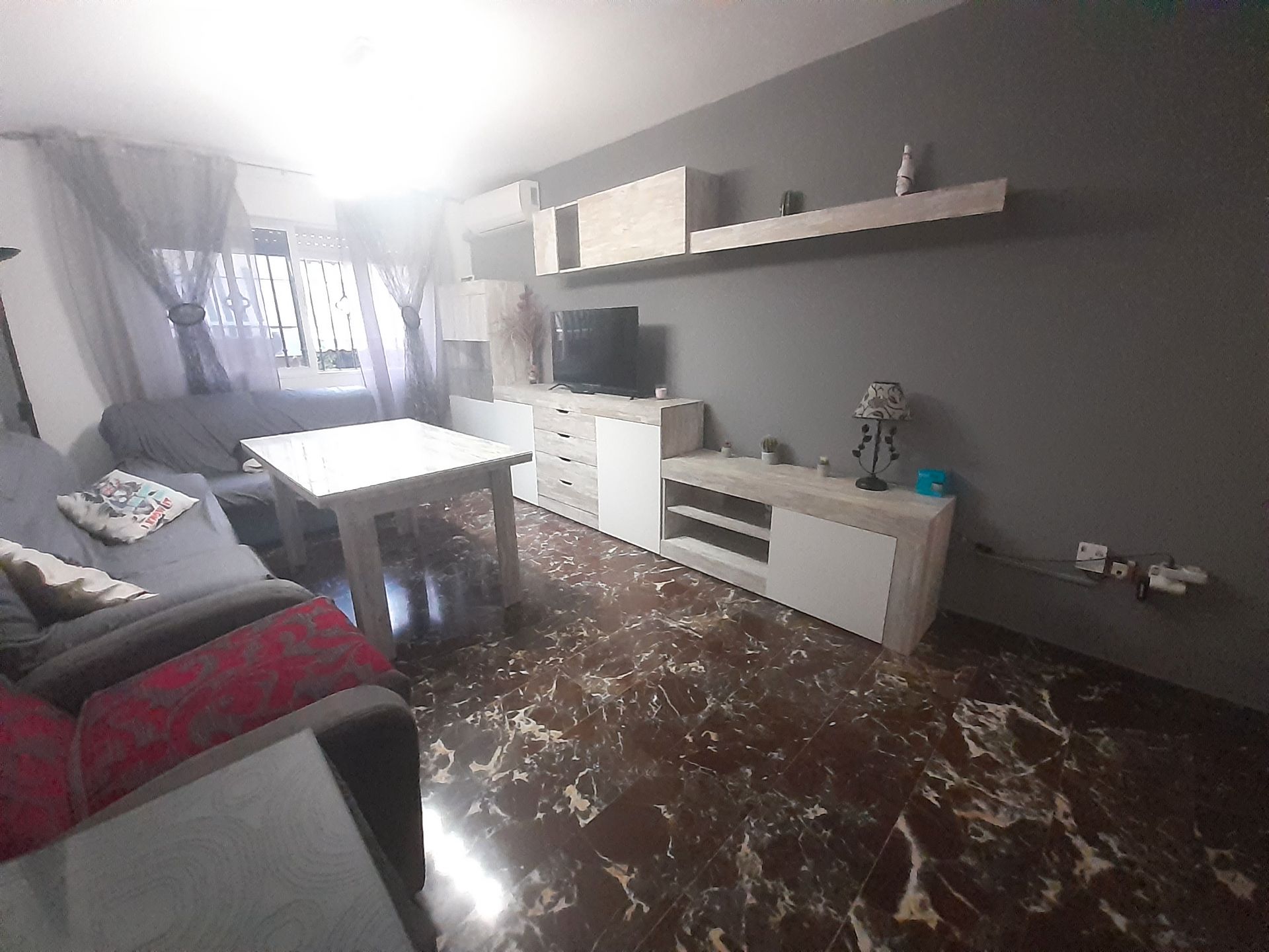 Flat to rent in Calle Ceuta