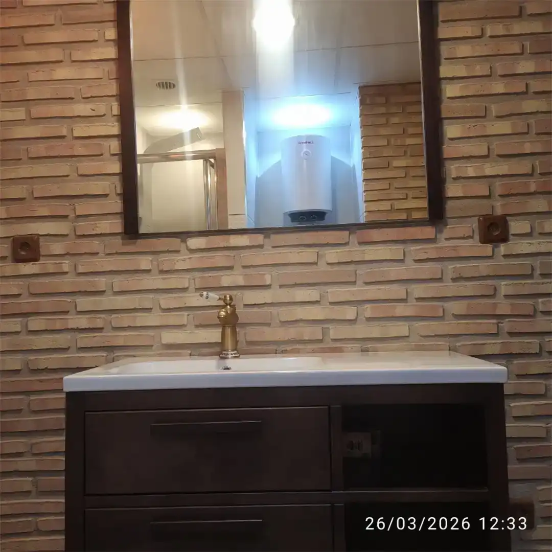 Bany de Pis en venda en Trijueque amb Aire condicionat