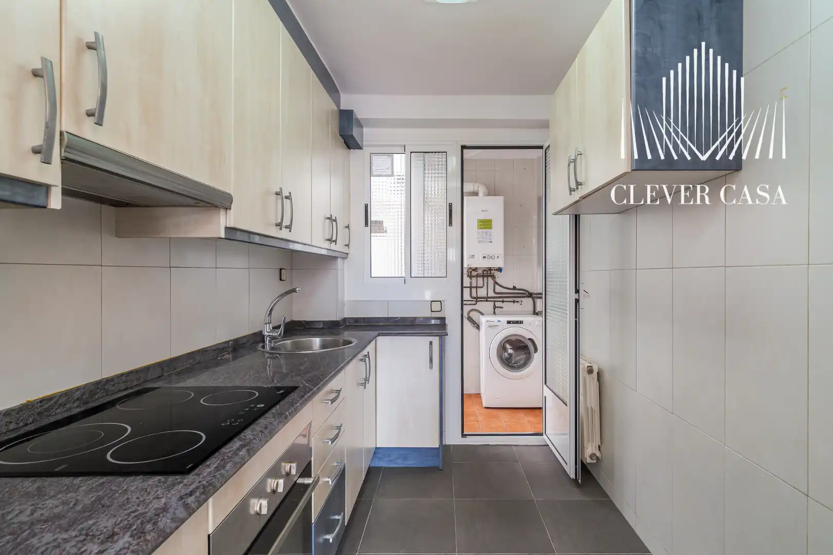 Kitchen of Flat for sale in Rubí  with Heating, Terrace and Furnished
