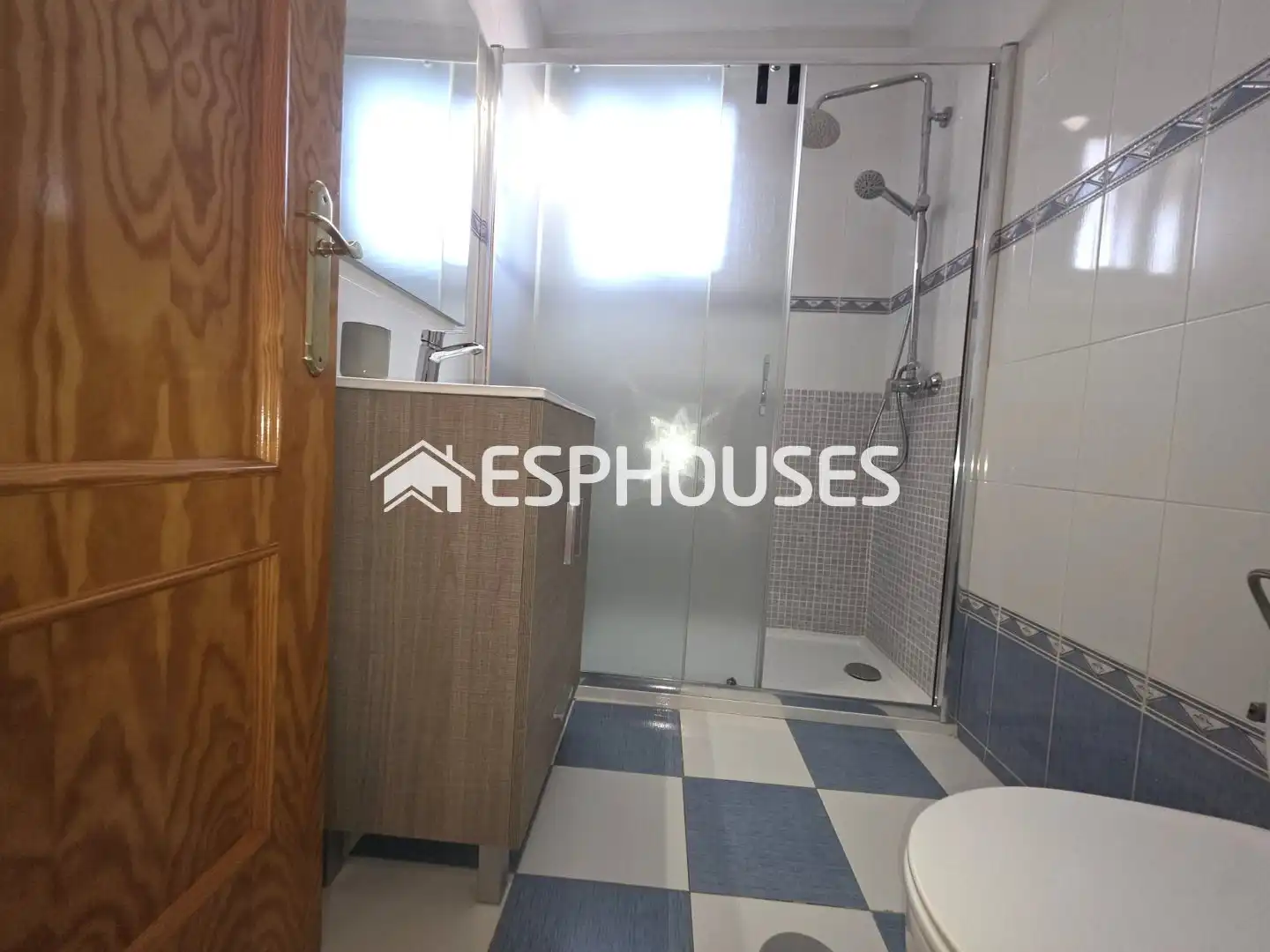 Apartment with terrace for sale in Guardamar Playa, imagen 17