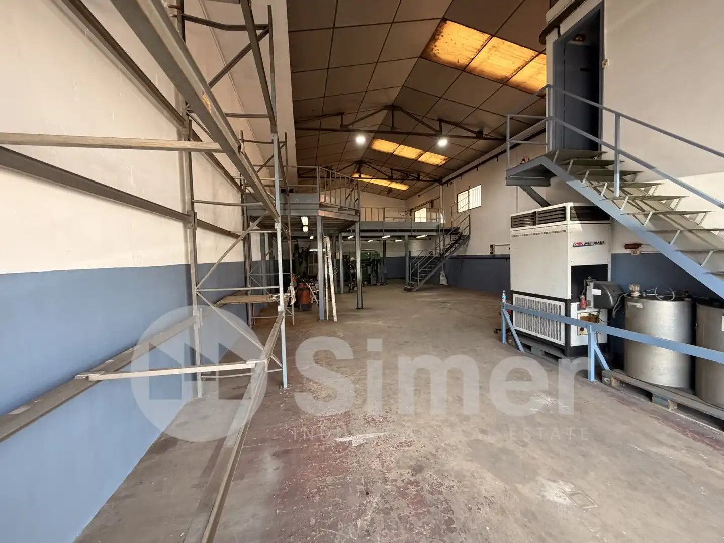 Nau industrial en venda a Polinyà