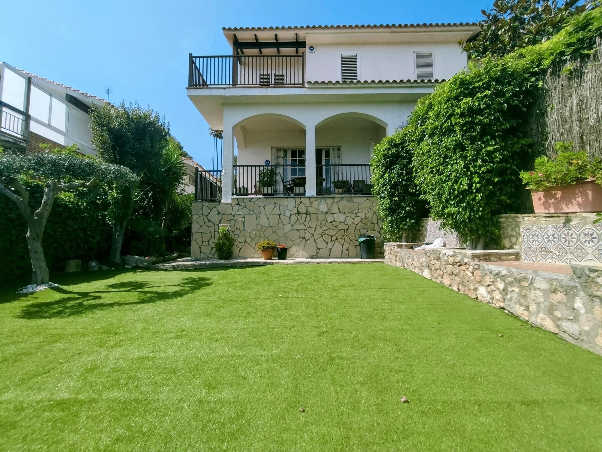 Jardí de Casa o xalet en venda en Sant Pere de Ribes amb Calefacció, Jardí privat i Terrassa