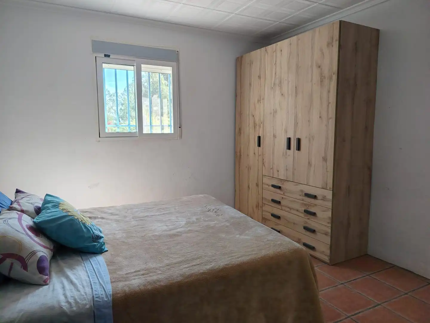 Bedroom of Houses for sale in Navarrés  with Air Conditioner, Private garden and Storage room