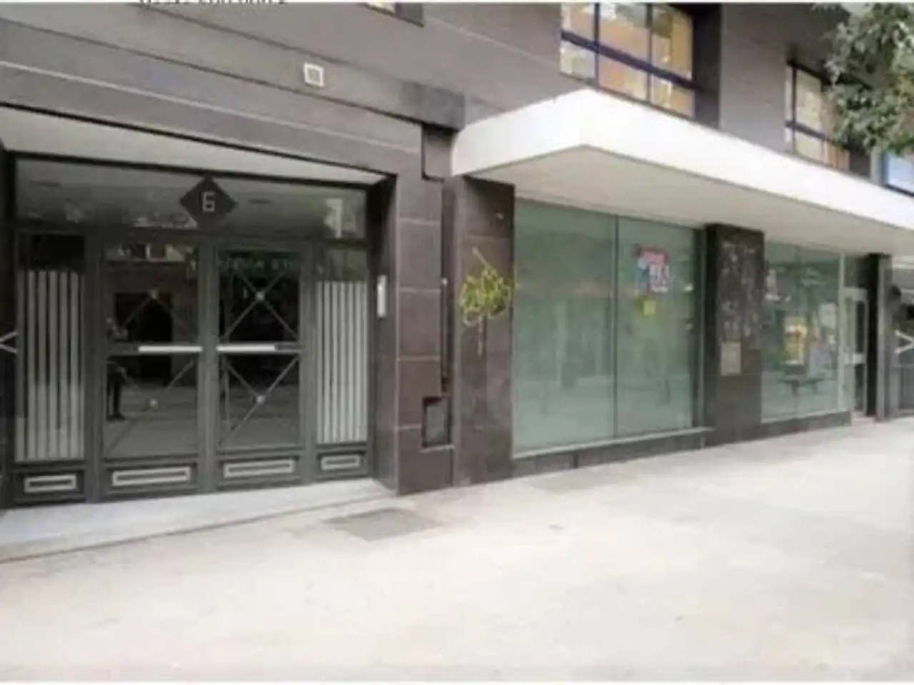 Local comercial de lloguer a Centro