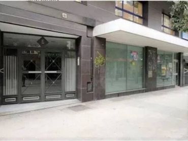 Local comercial de lloguer a Centro