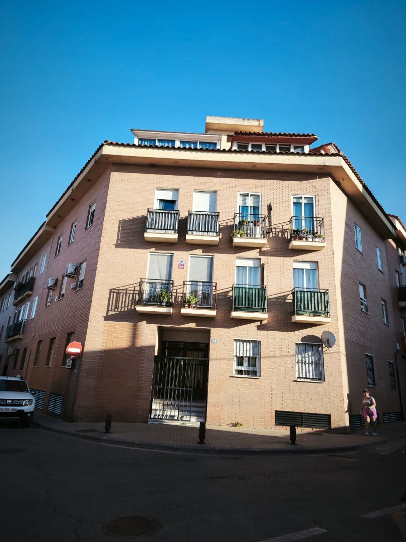 Vista exterior de Pis en venda en Ciempozuelos amb Aire condicionat, Moblat i Balcó