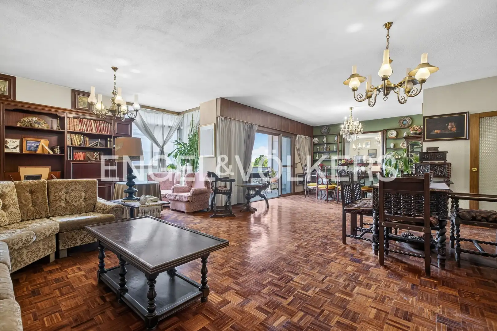 Sala de estar de Piso en venta en Sevilla con Aire acondicionado, Calefacción y Parquet