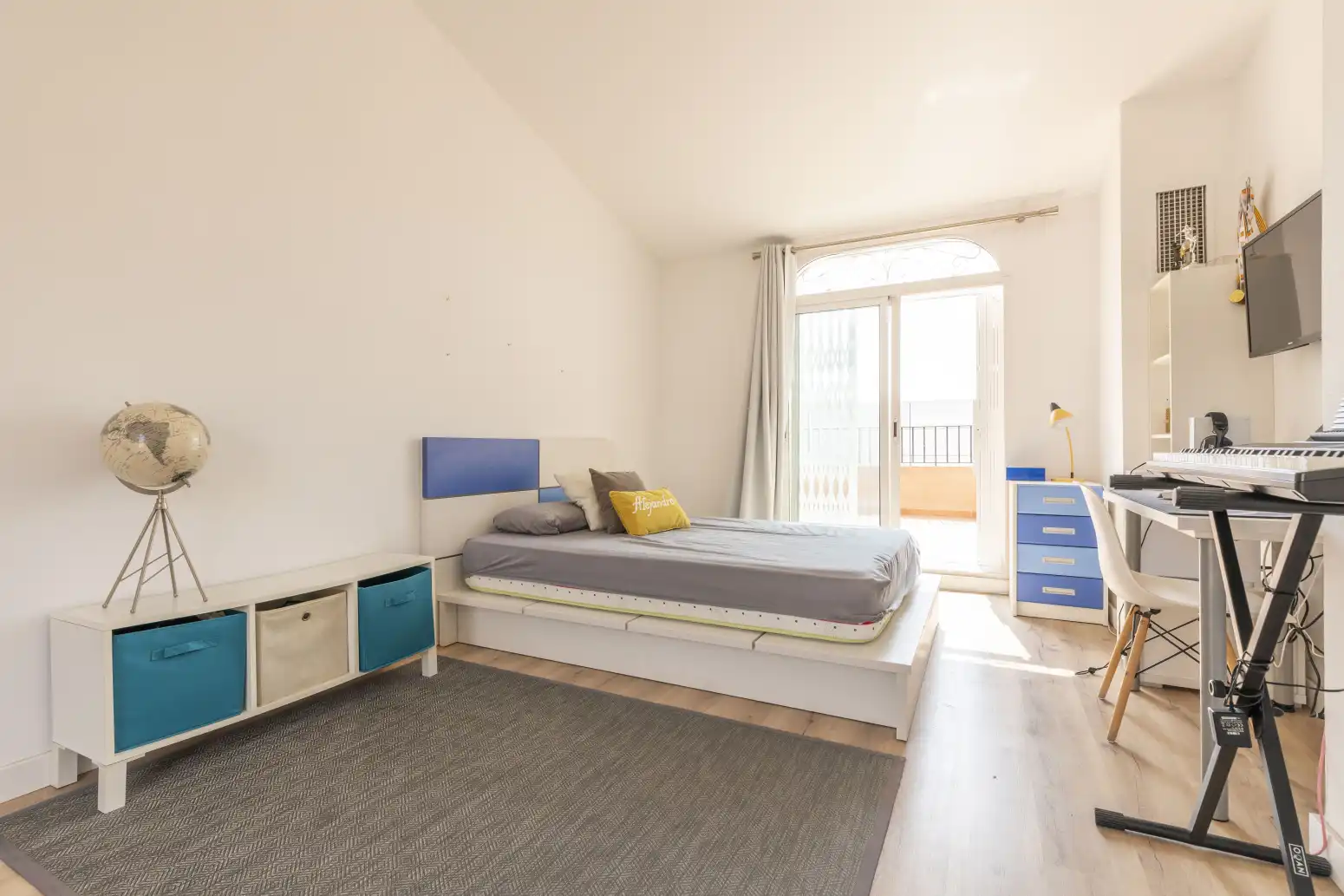 Bedroom of Houses for sale in Foios  with Air Conditioner, Heating and Terrace