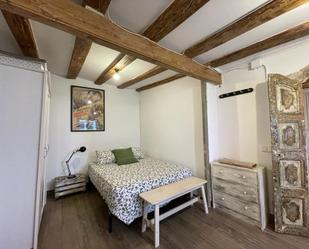 Dormitori de Apartament de lloguer en  Barcelona Capital amb Aire condicionat i Terrassa