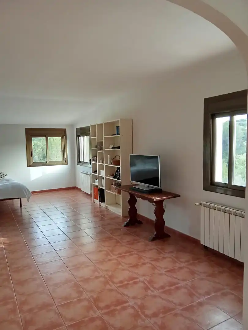 Sala d'estar de Casa o xalet en venda en Sant Llorenç d'Hortons amb Calefacció, Jardí privat i Terrassa