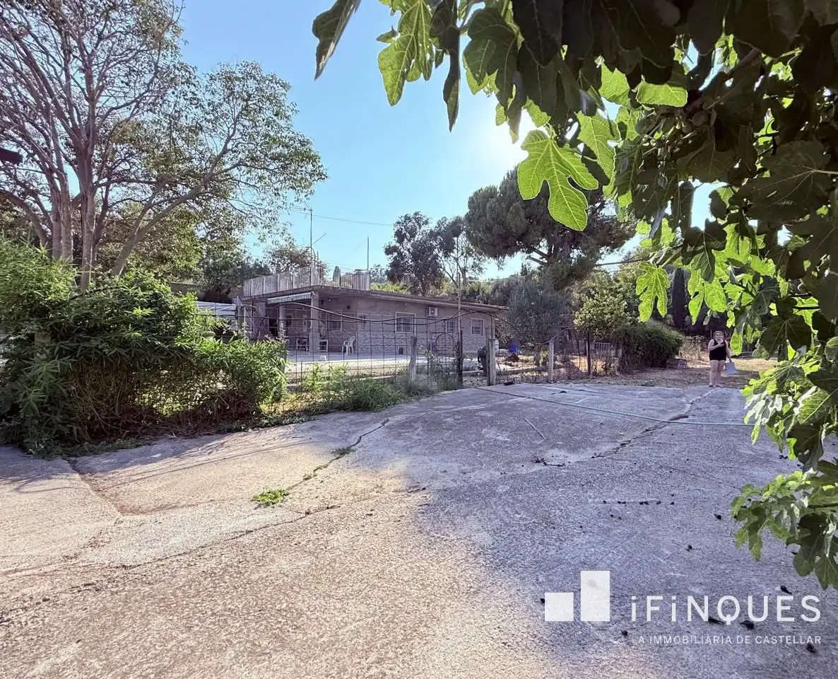Finca rústica en venda en Castellar del Vallès amb Aire condicionat, Jardí privat i Terrassa