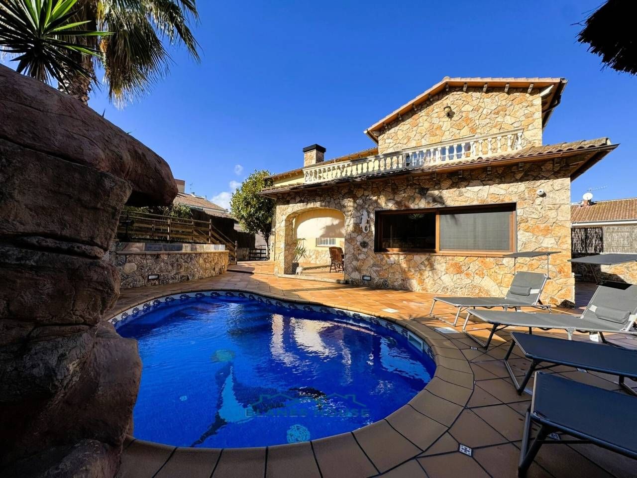Vista exterior de Casa o chalet en venta en Blanes con Aire acondicionado, Calefacción y Jardín privado