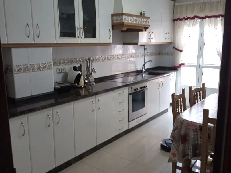 Haus mit Garten zum Verkauf in Rúa Ramón Valle Inclán 1, imagen 2