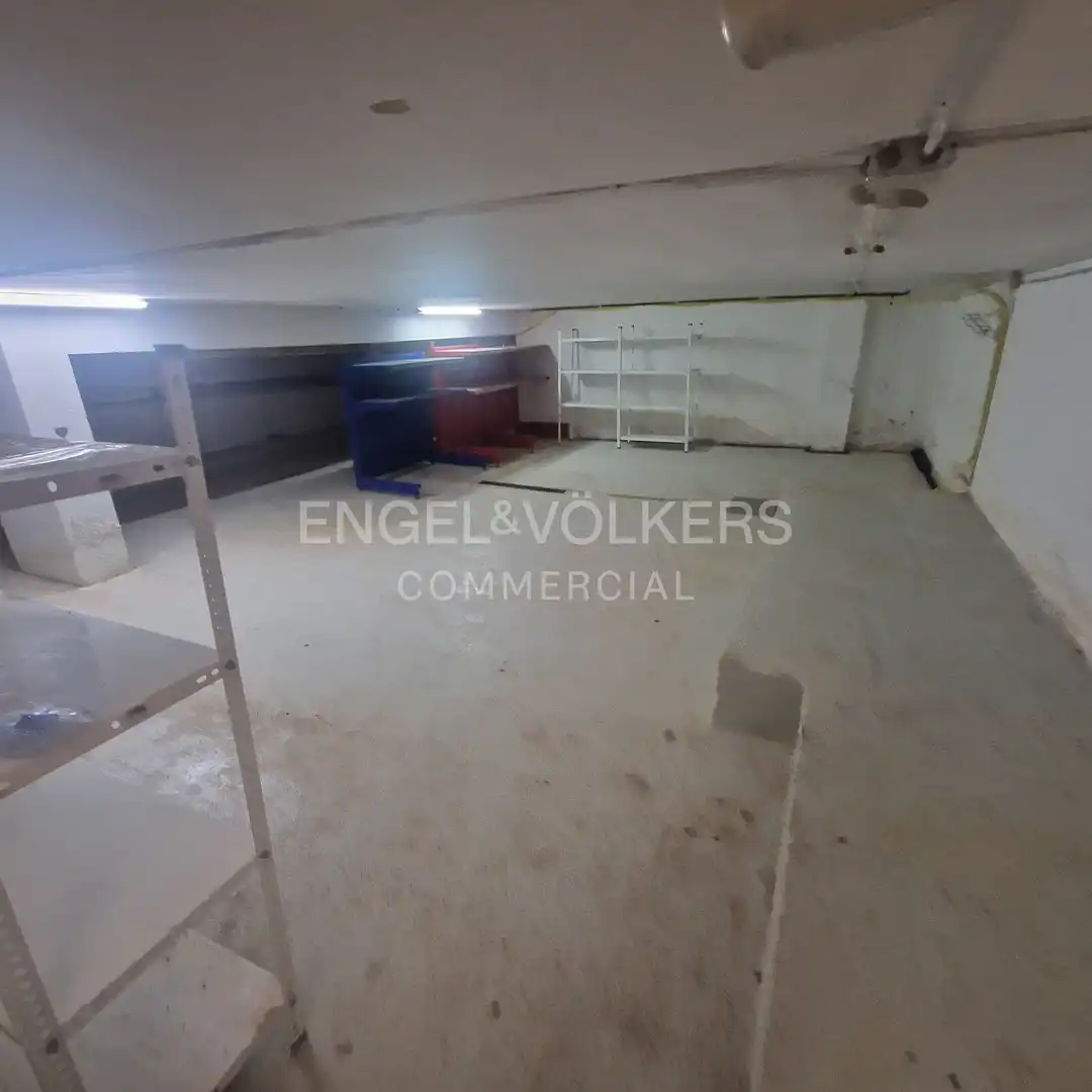 Business premises to rent in Vallirana, imagen 7