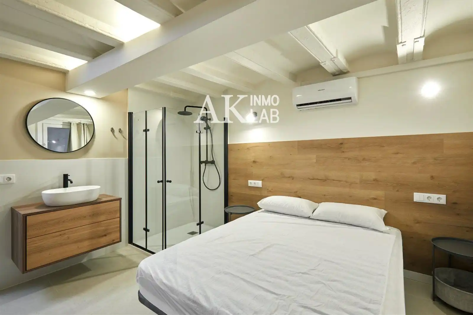 Schlafzimmer von Gebäude zum Verkauf in Barcelona