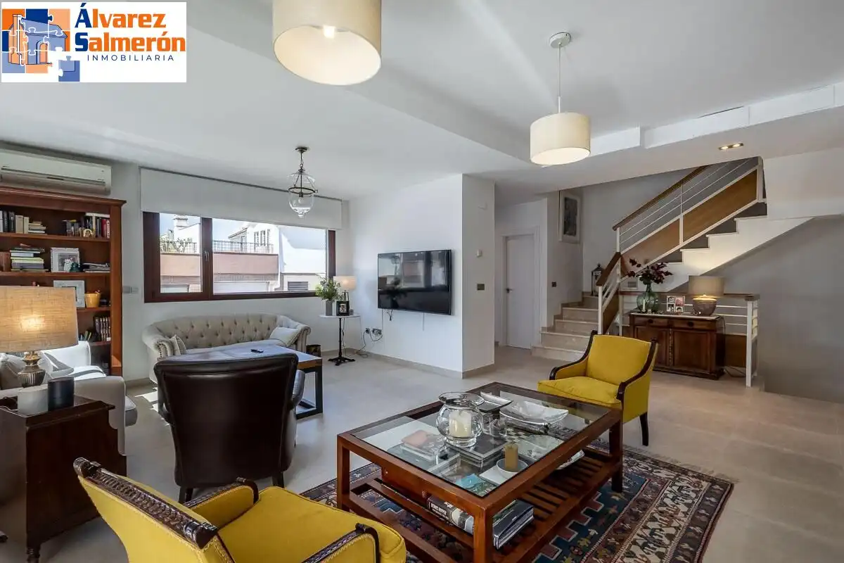 Living room of Houses for sale in Huétor Vega  with Air Conditioner, Heating and Terrace
