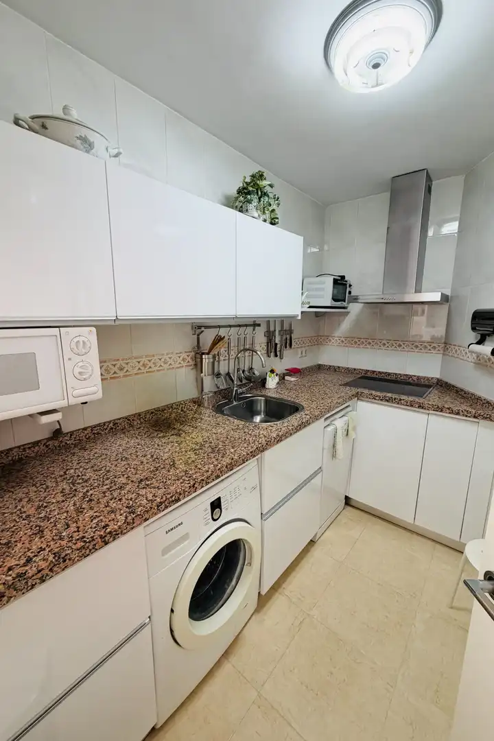 Kitchen of Apartments for sale in Benalmádena  with Balcony