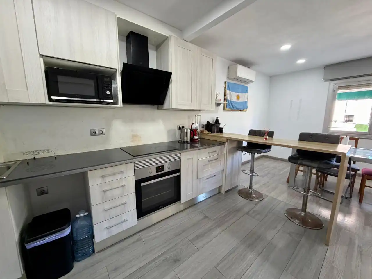 Kitchen of Flat for sale in Nou Barris