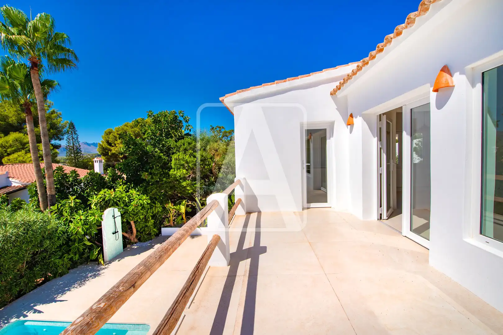 Terrassa de Casa o xalet en venda en Cala Advocat - Baladrar  