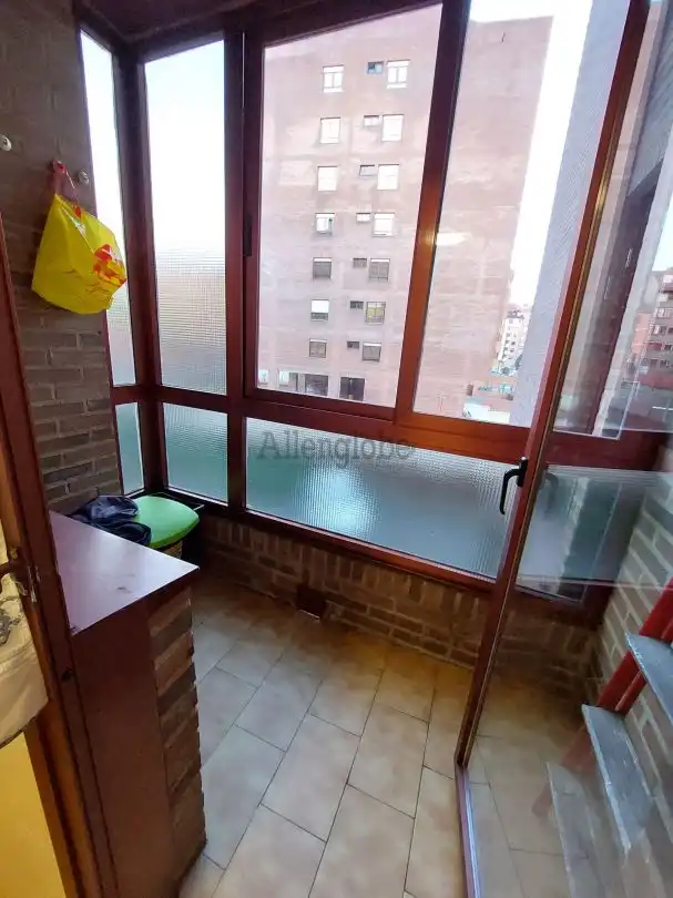 Flat for rent in Oviedo   with Heating
