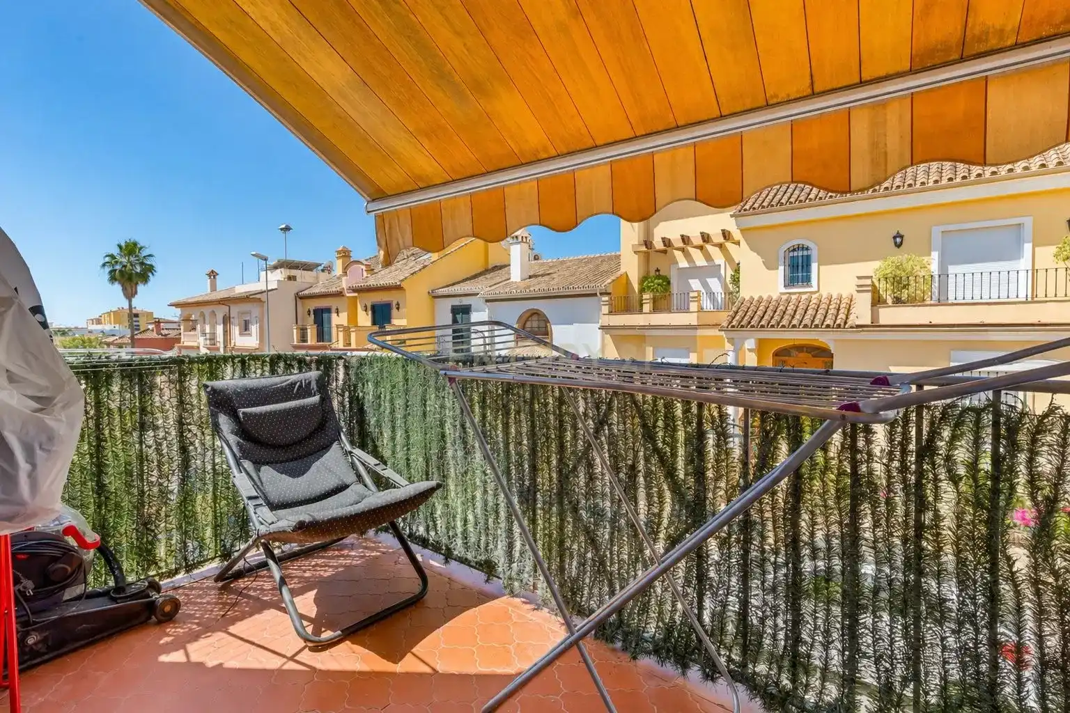 Terrace of Apartments for sale in Marbella  with Storage room, Oven and Washing machine