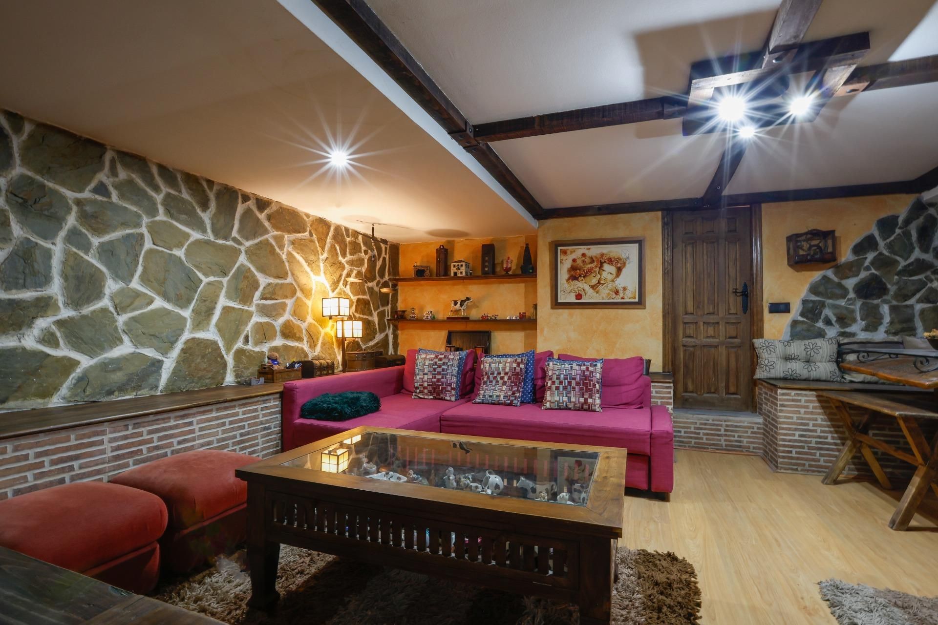 Living room of Single-family semi-detached for sale in Valdemoro  with Air Conditioner, Heating and Private garden