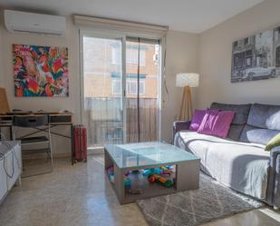 Living room of Apartment for sale in  Granada Capital  with Balcony