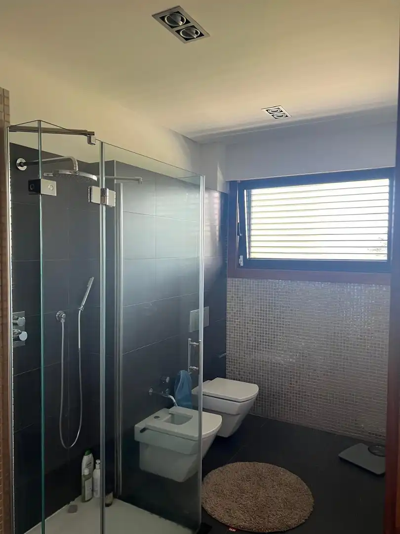 Baño de Casa o chalet en venta en O Rosal   con Calefacción, Jardín privado y Terraza