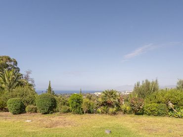 House with pool for sale in Marbella - Marbella,Calle El Rosario