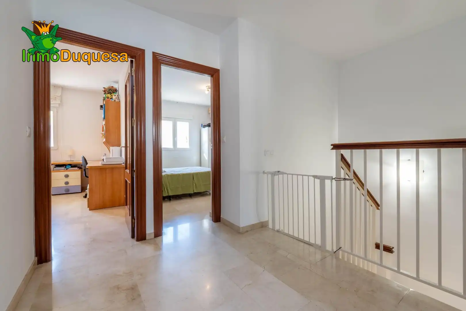 Reihenhaus mit Terrasse zum Verkauf in Casco Histórico, imagen 48